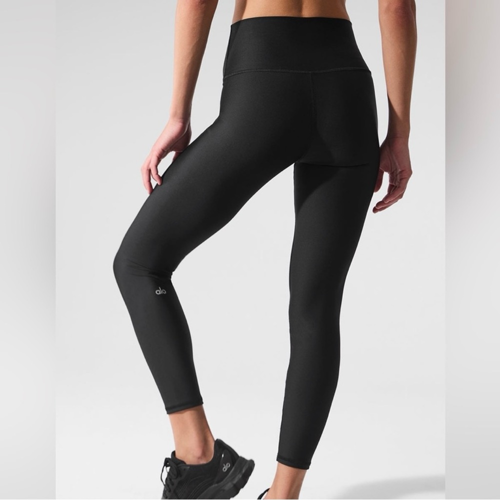 Alo Yoga High-Waist Airlift Leggings Black Size Medium - Picture 2 of 10